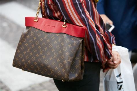 is louis vuitton cheaper in portugal|louis vuitton cheapest country.